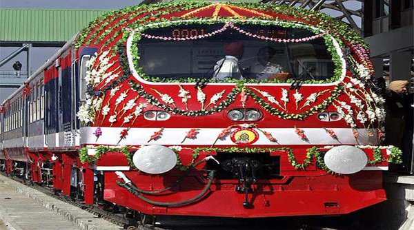 First semi-high speed train Gatiman Express flagged off from Delhi