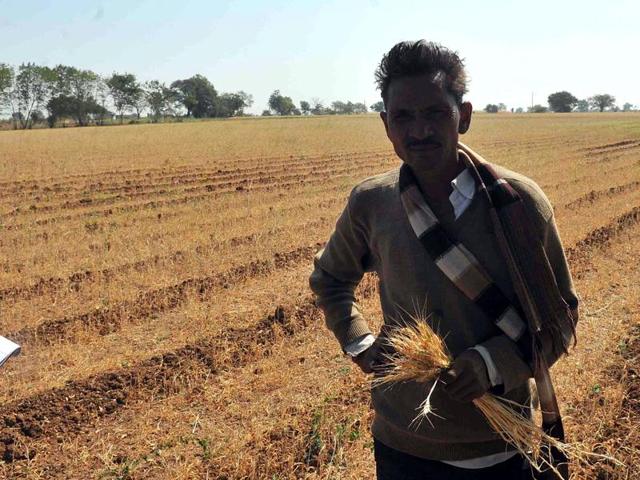 Maharashtra Government bans digging of bore wells beyond 200 feet