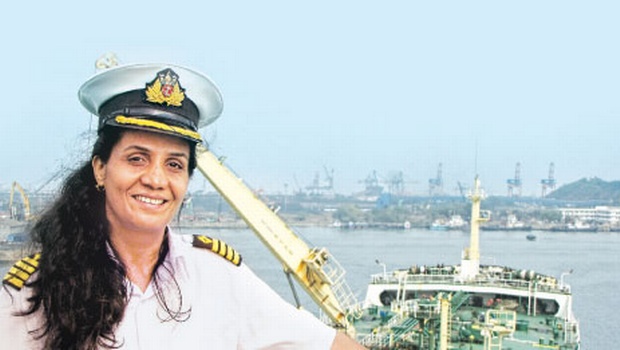 Radhika Menon becomes first woman to receive IMO’s Exceptional Bravery award at Sea Radhika Menon becomes first woman to receive IMO’s Exceptional Bravery award at Sea