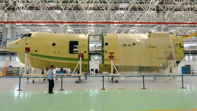 China unveils world’s largest amphibious aircraft China unveils world’s largest amphibious aircraft
