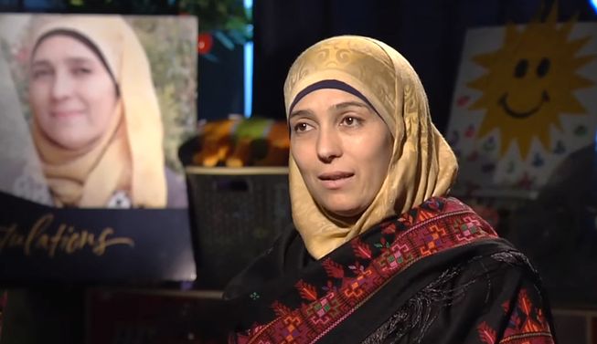 Palestinian Hanan Al Hroub wins 2016 Global Teacher Prize Palestinian Hanan Al Hroub wins 2016 Global Teacher Prize