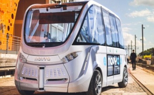 World’s first daily driverless bus service launched in Lyon, France
