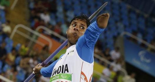 Devendra Jhajharia wins gold medal in javelin throw at 2016 Rio Paralympics Devendra Jhajharia wins gold medal in javelin throw at 2016 Rio Paralympics