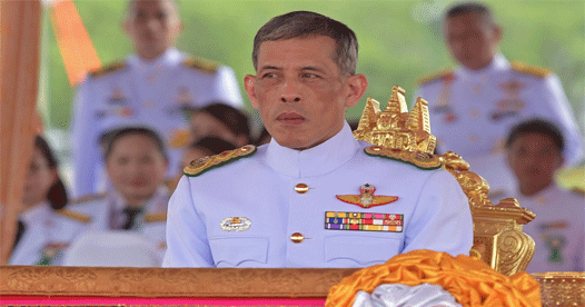 Thai king Maha Vajiralongkorn signs new Constitution Thai king Maha Vajiralongkorn signs new Constitution